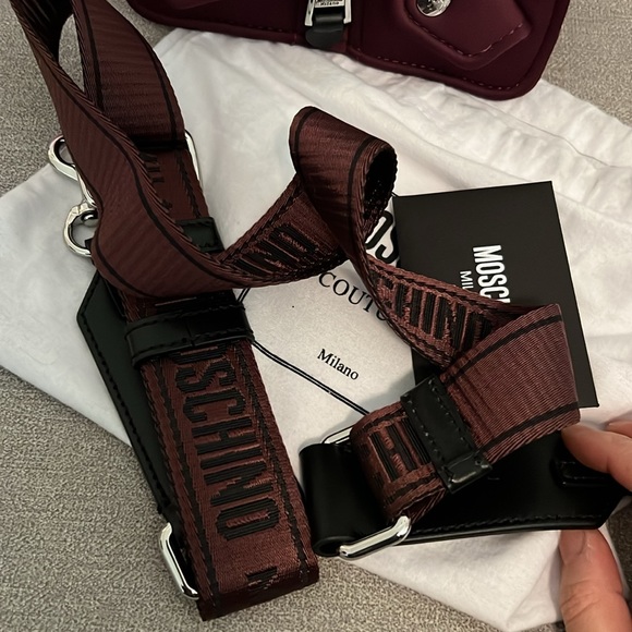 Authentic Moschino Jacket bag - Picture 6 of 7